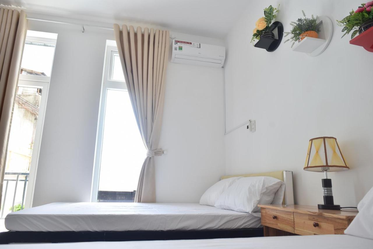 Lovely Homestay Hué Extérieur photo