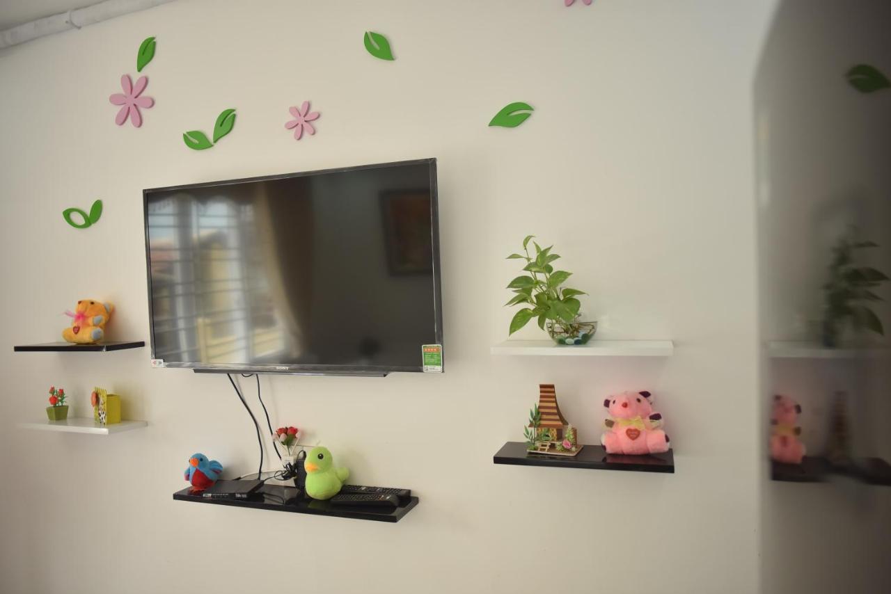 Lovely Homestay Hué Extérieur photo
