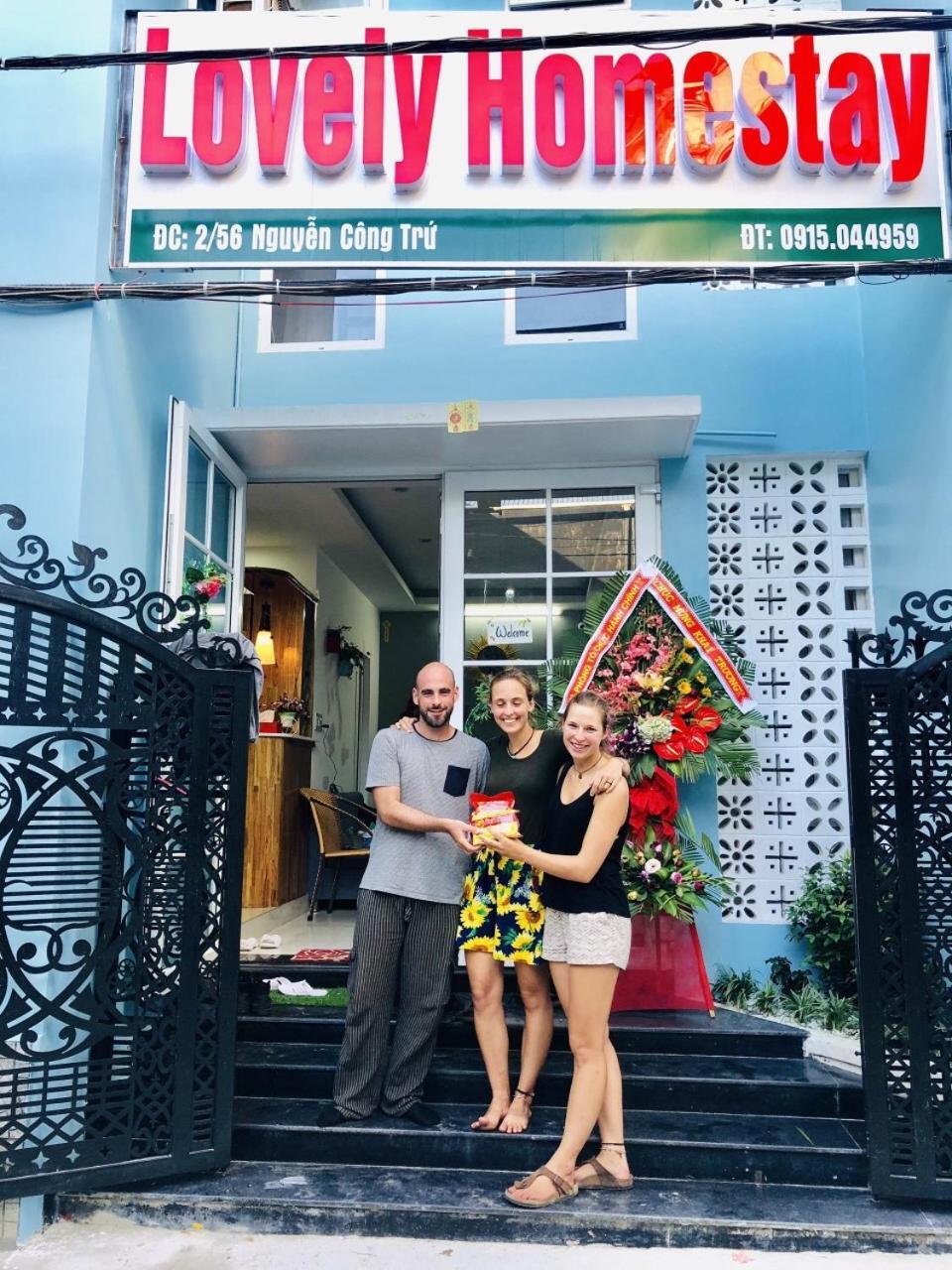 Lovely Homestay Hué Extérieur photo